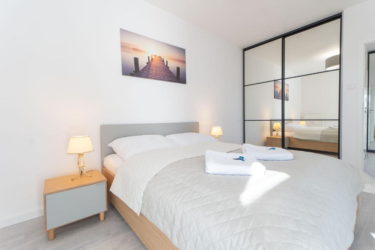 Faro Apartamenty Nadmorskie Tarasy Spa Przy Latarni I Molo Baseny, Sauny, Fitness I Parking W Cenie Kołobrzeg Eksteriør billede